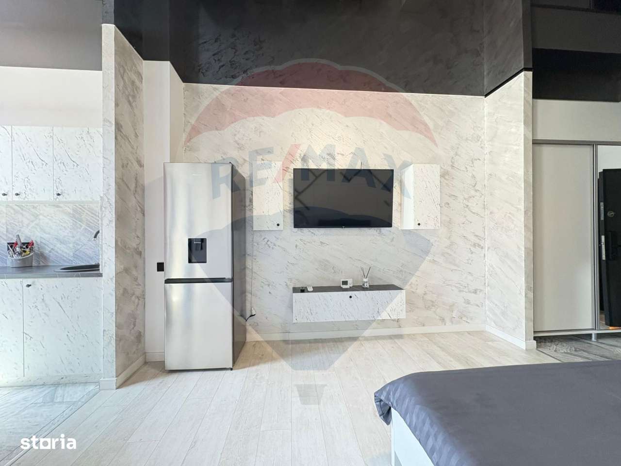 Vanzare Studio de lux în zona Tomis Nord - Imagine principală: 1/18