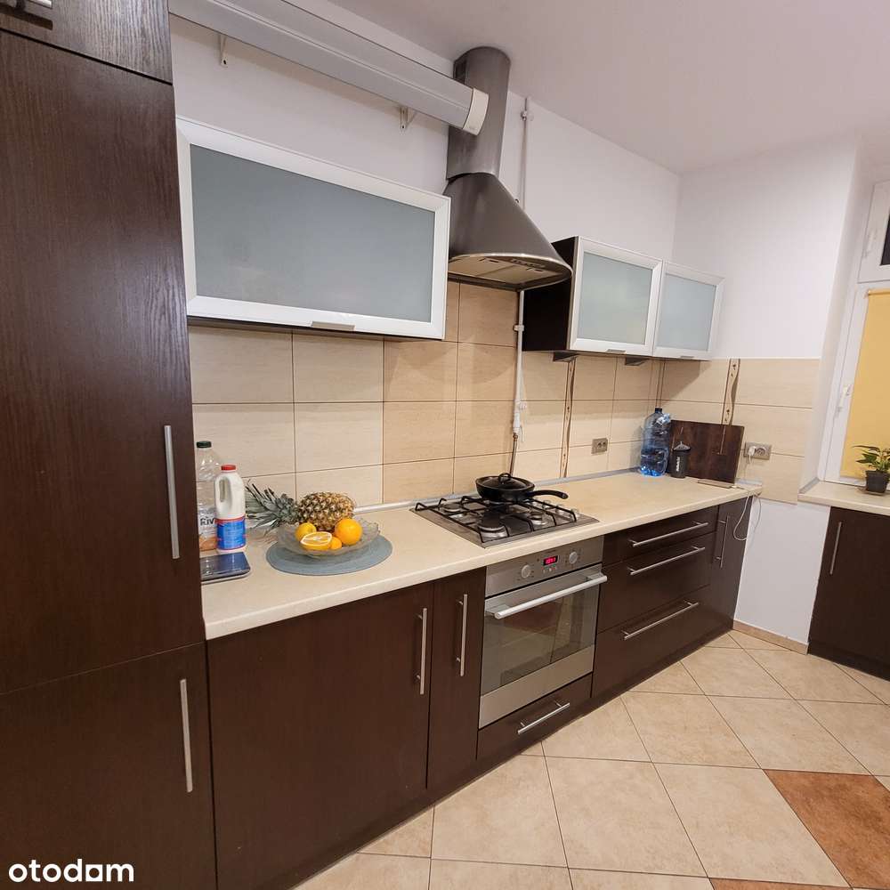 Mieszkanie w odremontowanej kamienicy na wysokim parterze-1