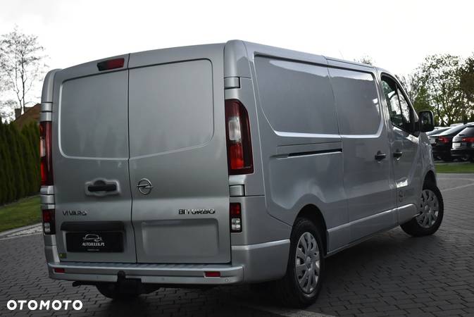 Opel VIVARO - 10