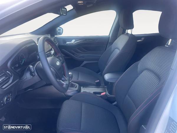 Ford Focus 1.0 EcoBoost ST-Line - 10