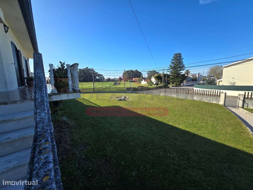 Moradia Isolada T3, com Jardim - Aveiro-13