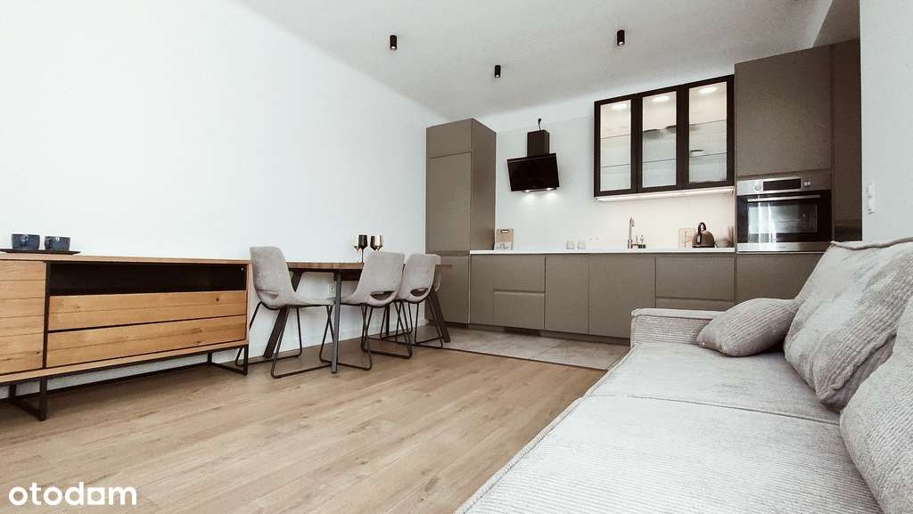 Mieszkanie 2 pokojowe Metro Płocka - Pełny obrazek: 2/9