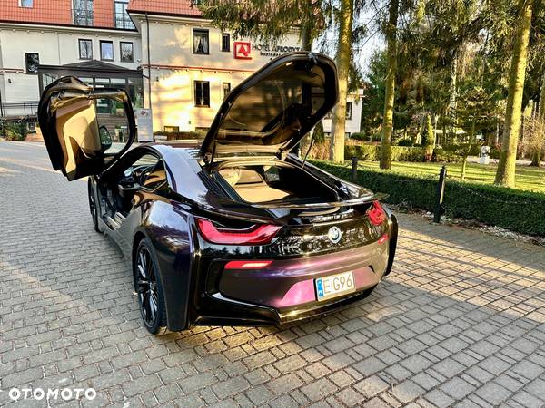 BMW i8 Standard - 8