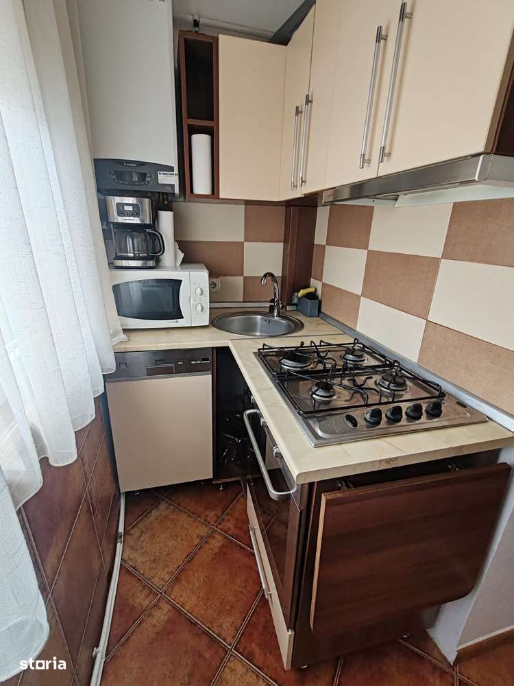 Apartament spațios 3 camere-Superfinisat-Brădet – str. P.I. Sima-9