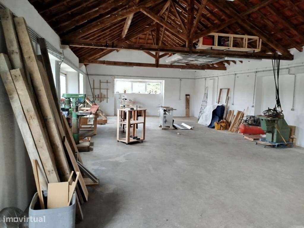 Armazém para arrendar em Pero Pinheiro - Sintra - Grande imagem: 3/3