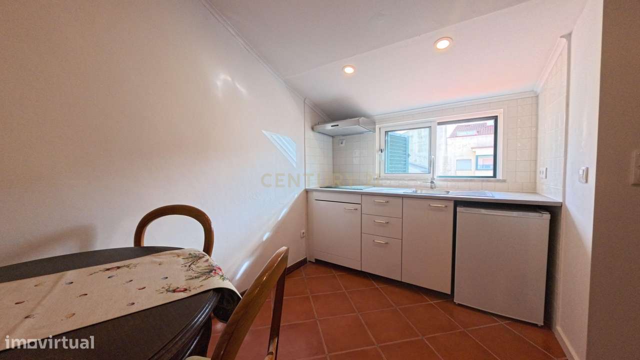 Apartamento T2 no centro de Viseu-0