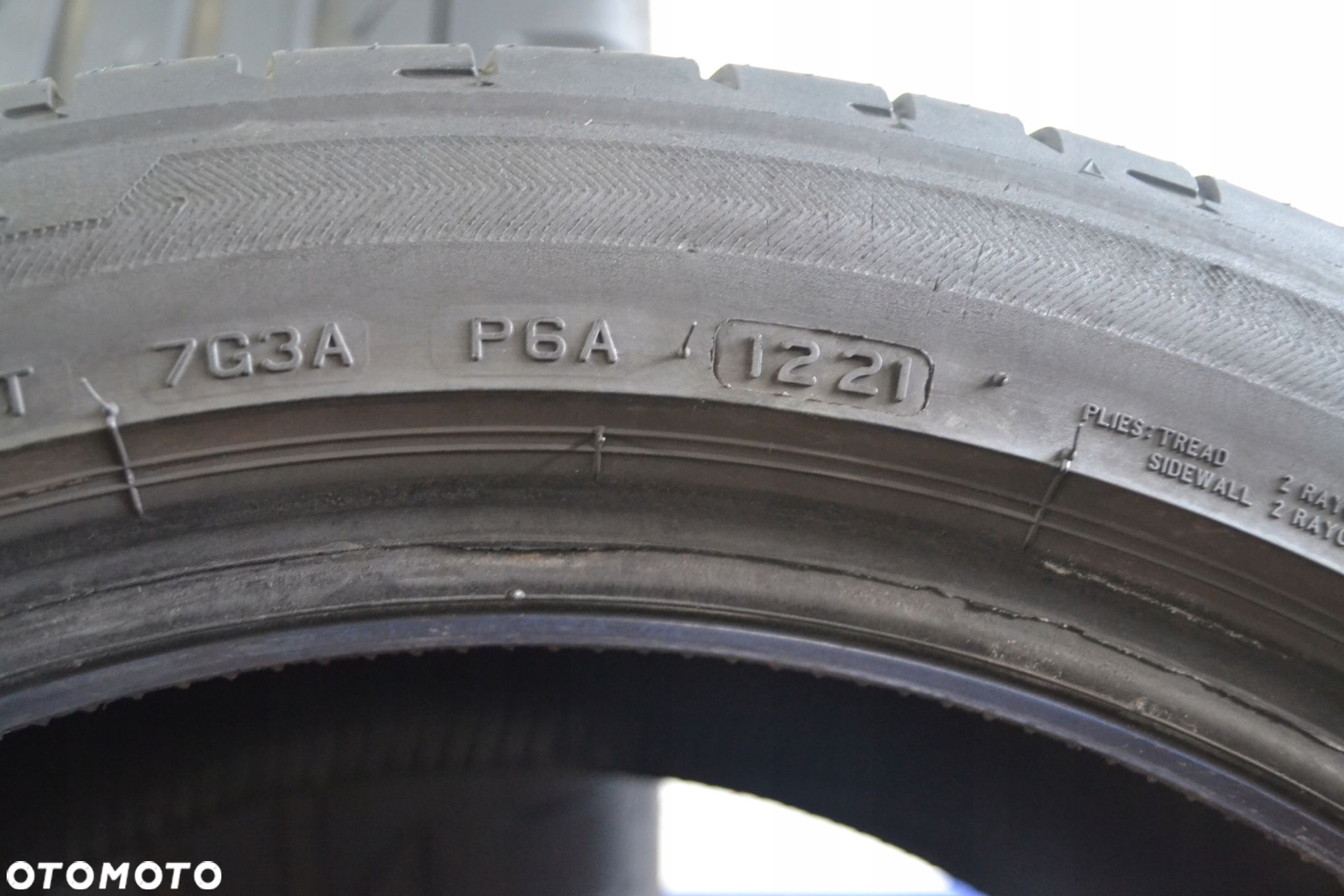 255/40R18 95Y BRIDGESTONE POTENZA S001 RFT x2szt 2846o - 3