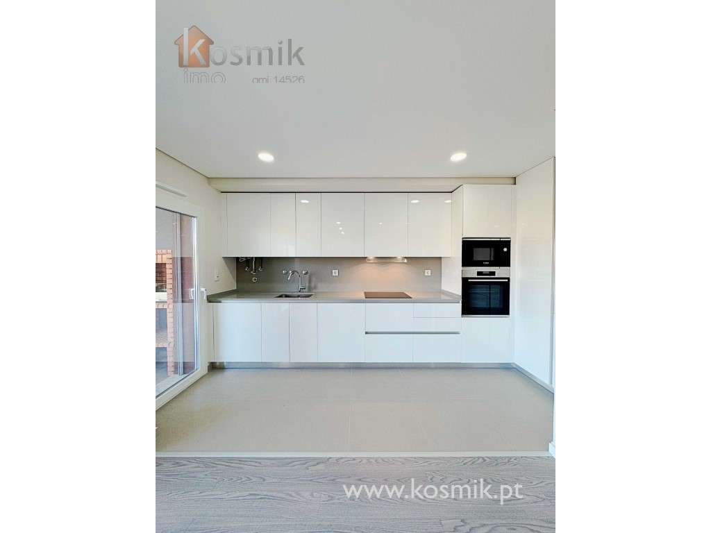 T2 SOLVILLAS :: ODIVELAS :: NOVO : Equipado : Churrasqueira : Box :...-11