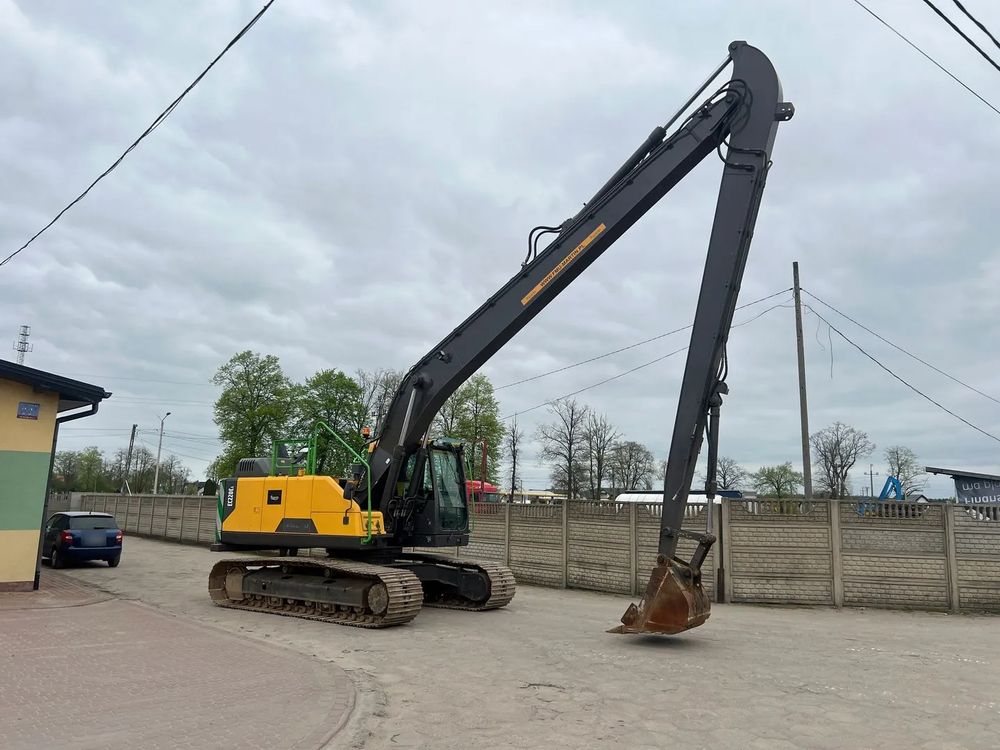Volvo Ec220el long |2015 rok | 175 km 2015