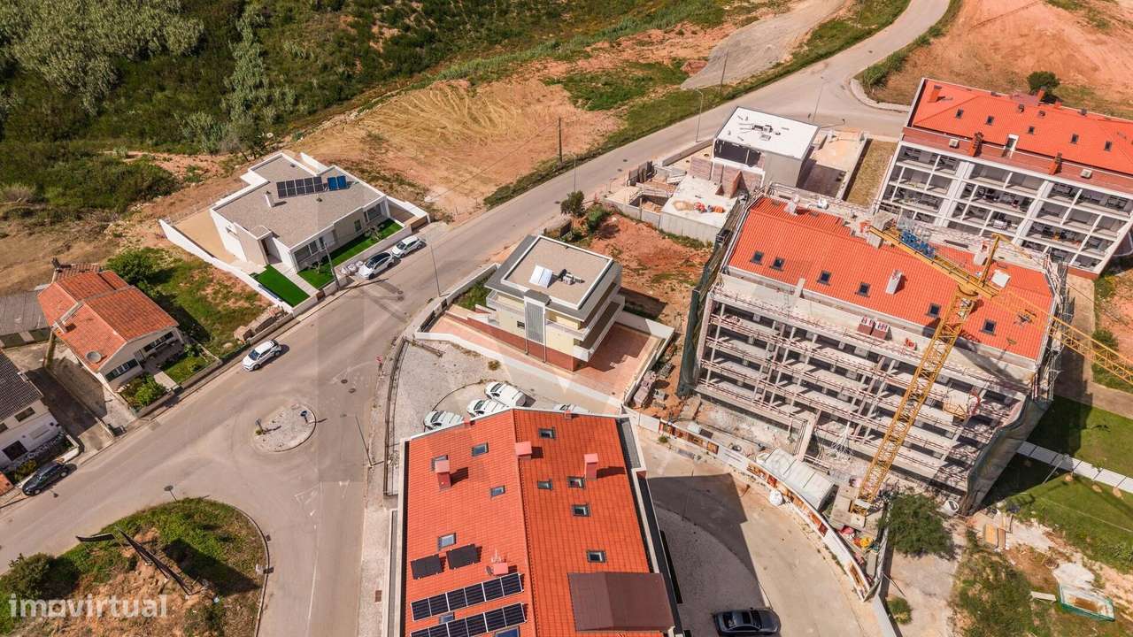 Moradia T4 Nova Condados Figueira da Foz a 5 minutos da Praia-53