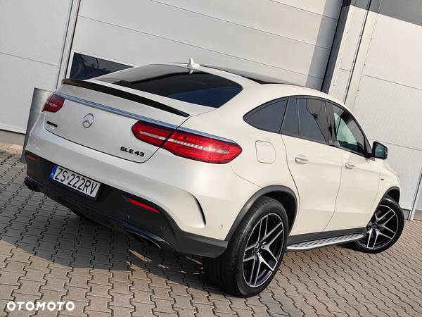 Mercedes-Benz GLE AMG Coupe 43 4-Matic - 4
