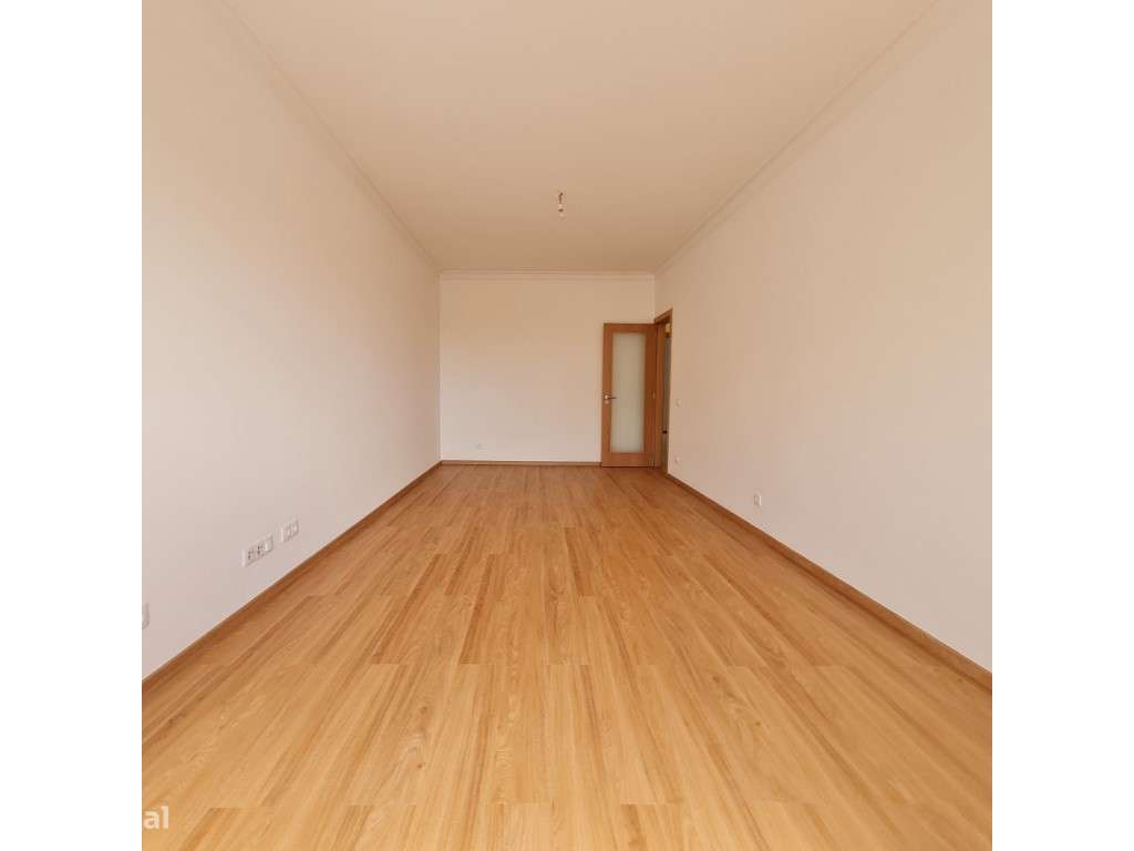 Apartamento T3 totalmente remodelado - Grande imagem: 5/30