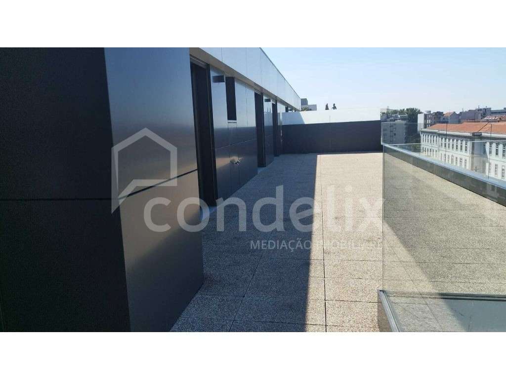 Apartamento T4 novo - Boavista - Grande imagem: 1/35