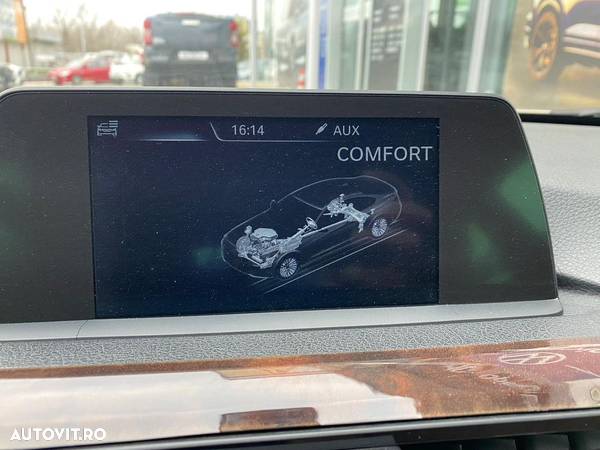 BMW Seria 4 420i Coupe Aut. Luxury Line - 28