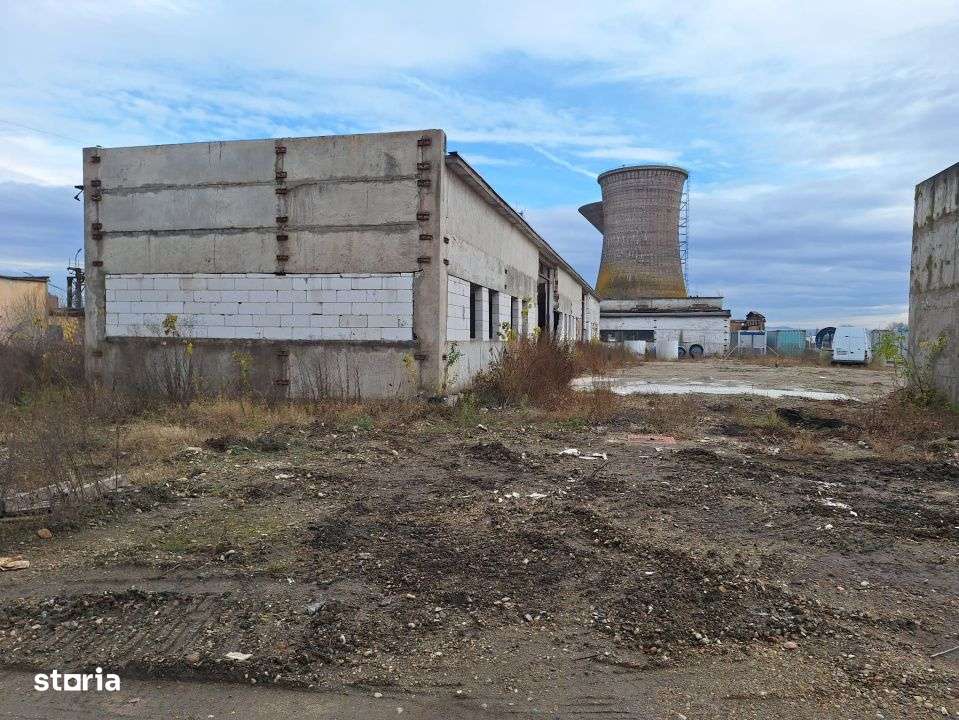 Hale de vanzare cu o suprafata totala de 5440 mp - Imagine principală: 5/7