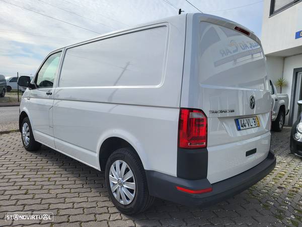 VW Transporter 2.0TDI Extra AC - 10