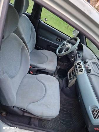 Nissan Micra 1.0 Comfort - 10