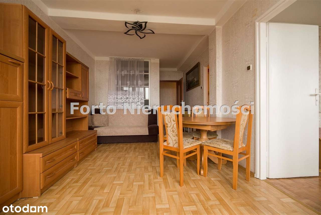 Superjednostka,13 piętro, widok na panoramę Katowic
