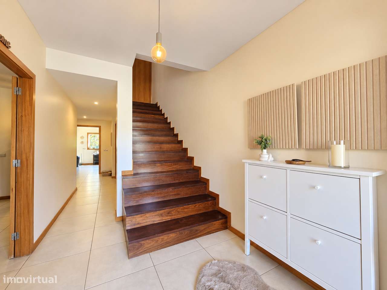 Moradia V4 com Jardim em Freiriz, Vila Verde-7