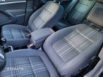 Volkswagen Tiguan 2.0 TDI SCR BlueMotion Technology Lounge Sport & Style - 26