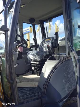 New Holland B100D 2022r Autoryzowany Dealer - 5