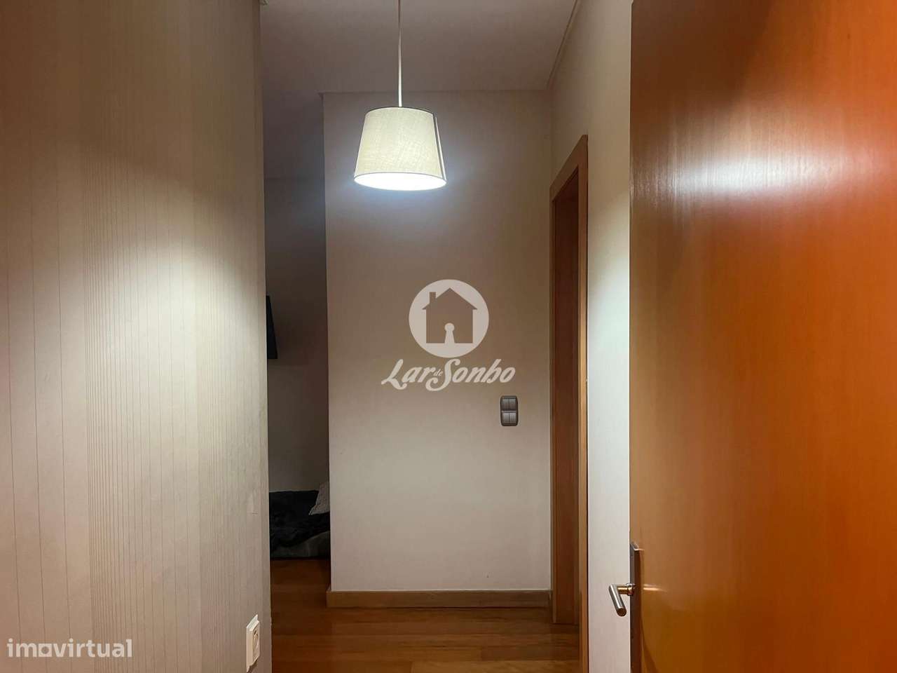 T3 Bastante espaçoso no centro da Maia-14