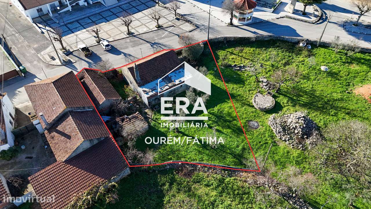 Moradia T3 para reconstrução no Bairro, Ourém-29