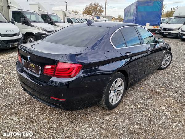 BMW Seria 5 520d Aut. - 4