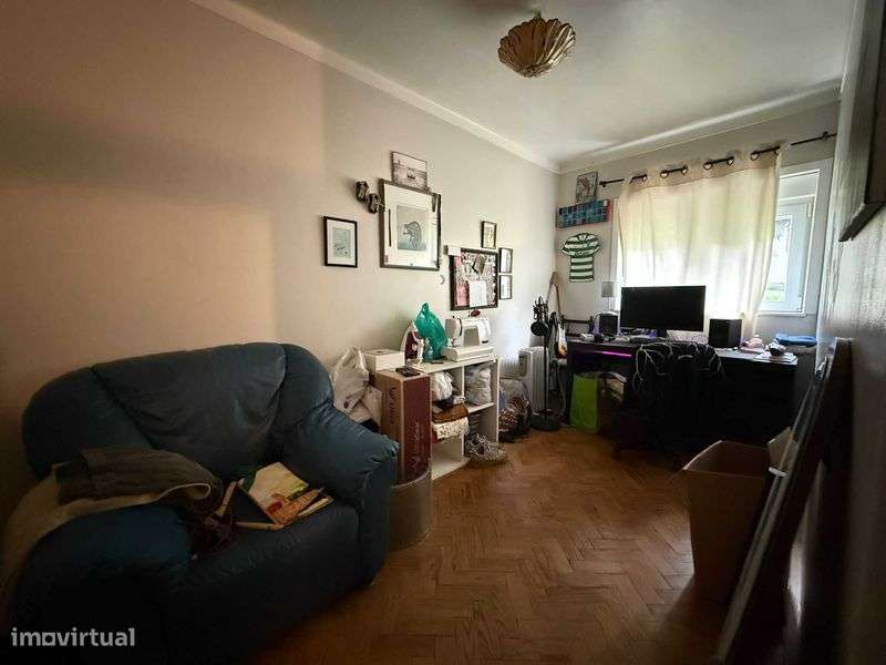 T4 Olivais com arrecadação - Grande imagem: 4/10