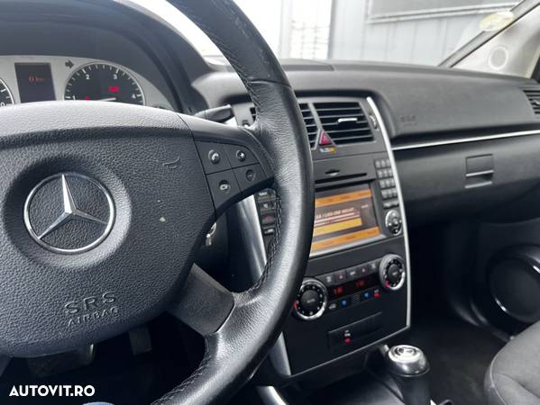 Mercedes-Benz B 200 CDI DPF Autotronic SPORT EDITION - 28