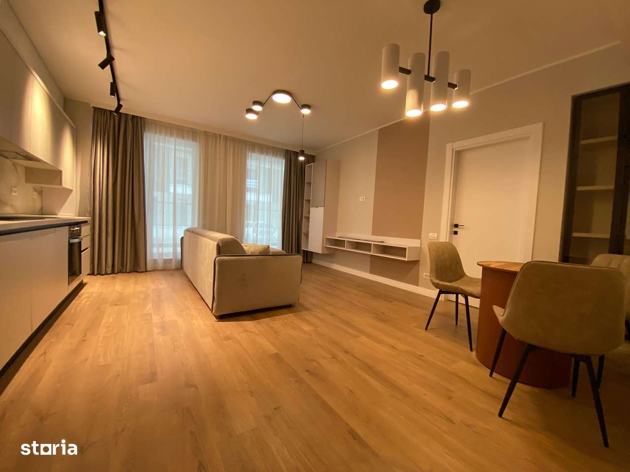 2 camere Pipera  Loc de parcare inclus - Imagine principală: 2/11