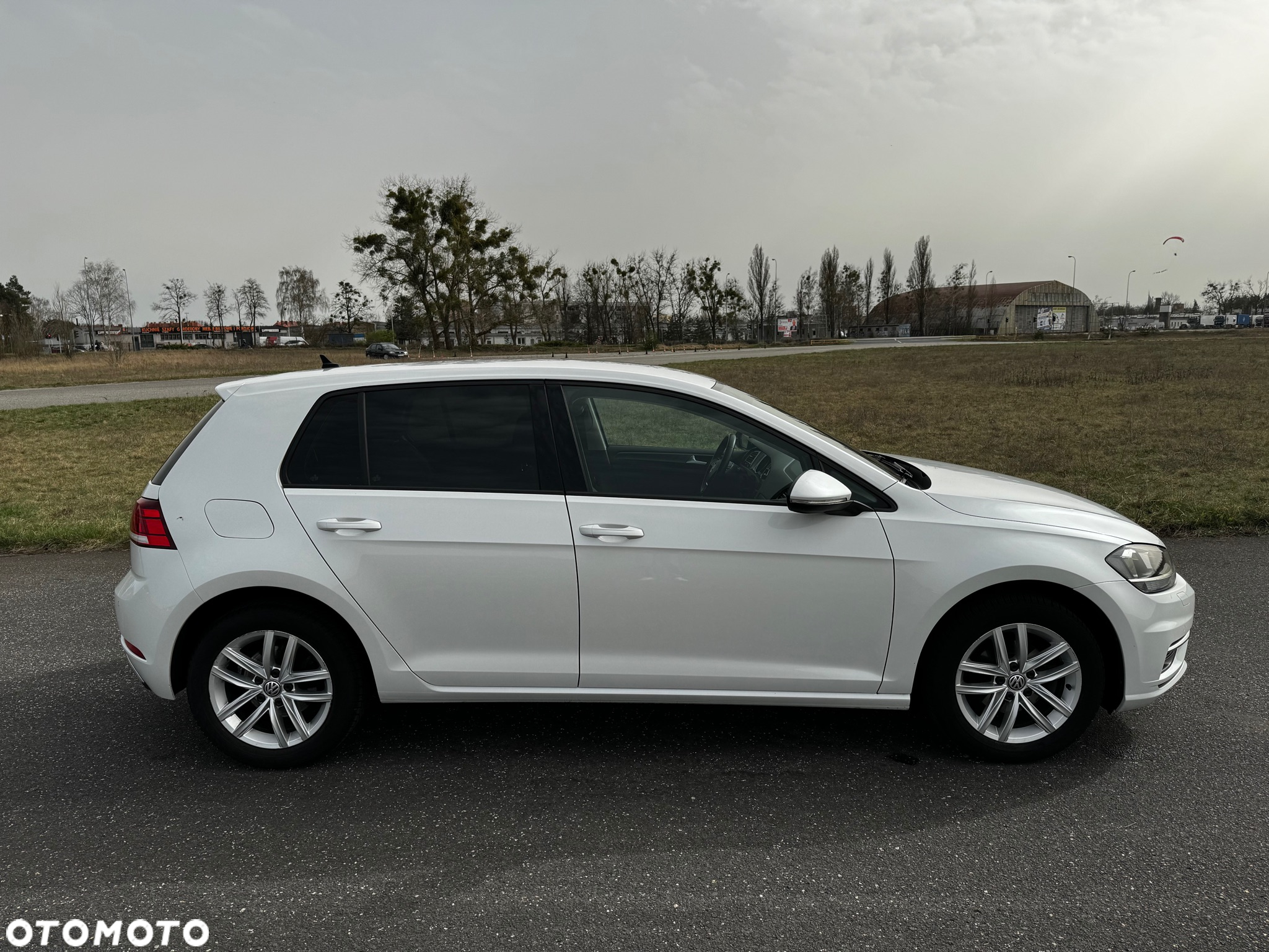 Volkswagen Golf 1.0 TSI (BlueMotion Technology) Trendline - 2