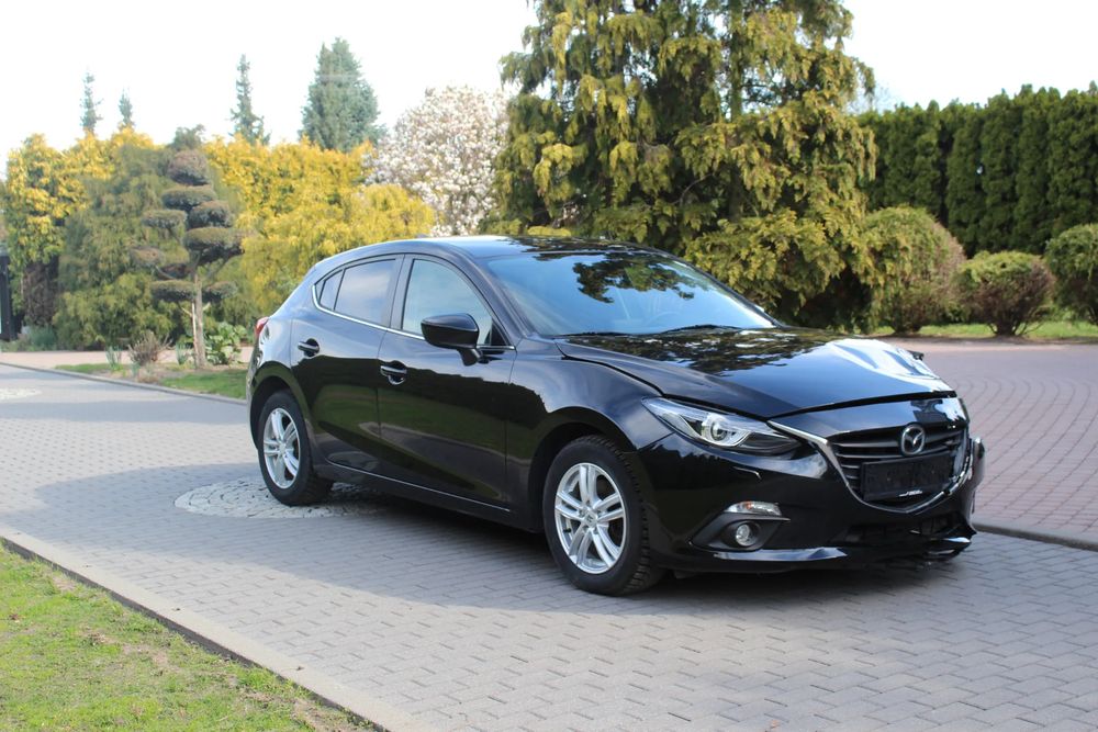 Mazda 3 III (2013-) SKYACTIV-D 105 NAKAMA 2016