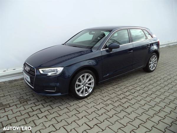 Audi A3 Sportback 1.6 TDI S tronic Design - 1