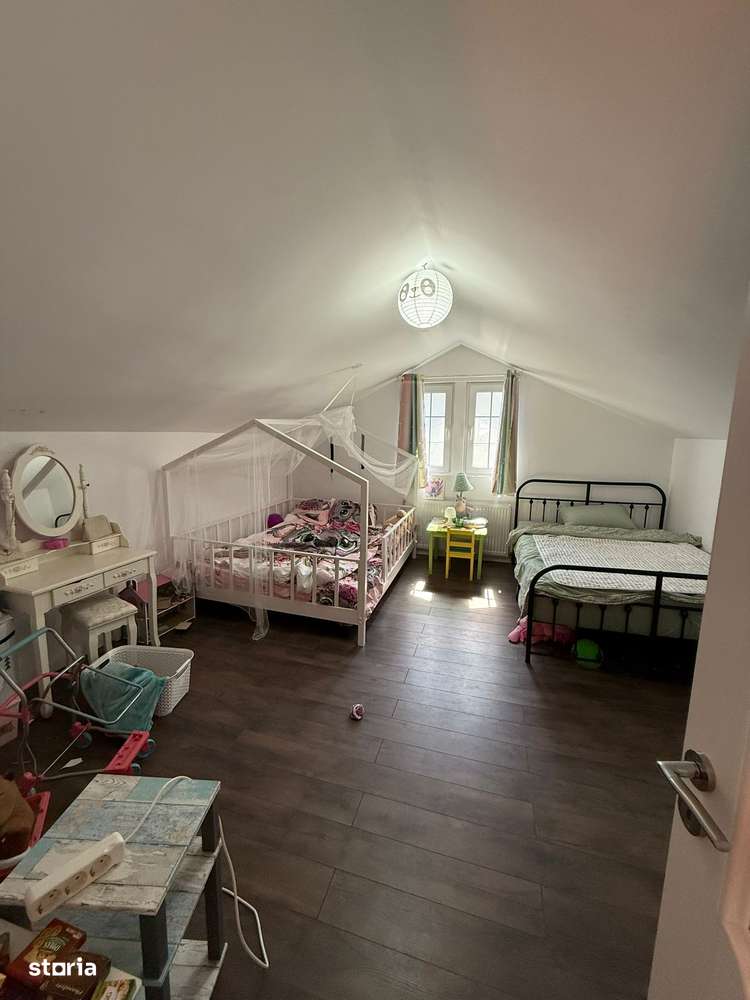 Casă cu 3 camere și garaj, 400 mp teren-9