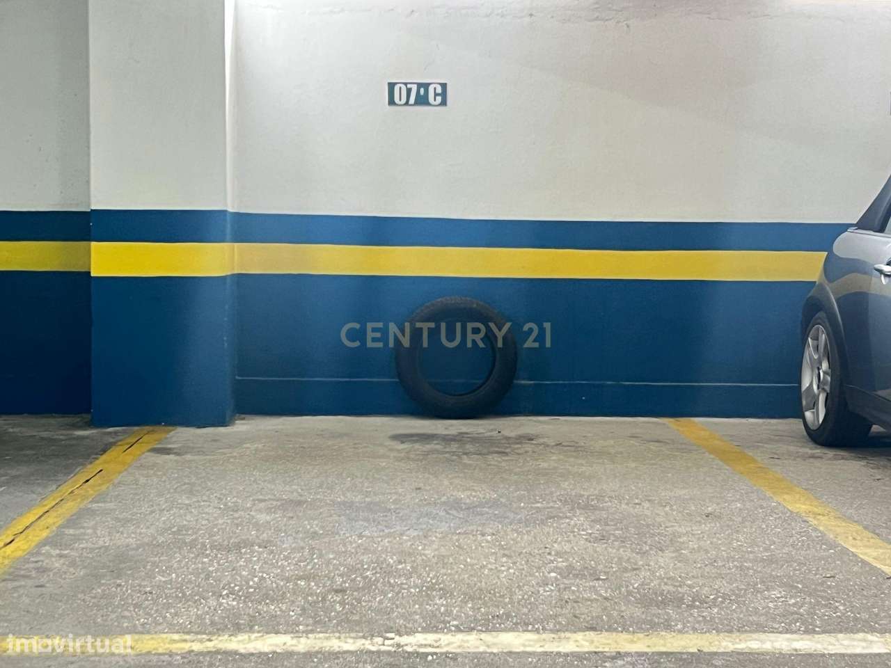 Apartamento T0 transformado em T1, remodelado, Costa da Caparica-14