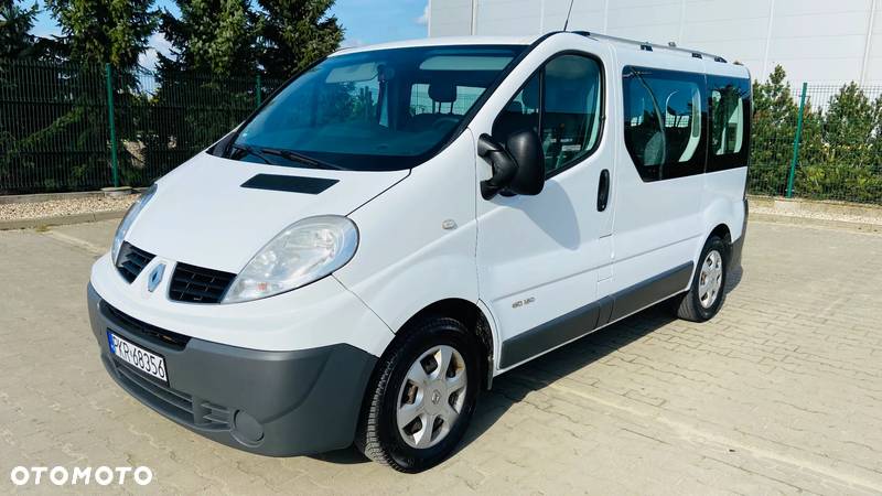 Renault Trafic 2.5 dCi 150 FAP Passenger L1H1 Quickshift Privilège - 2