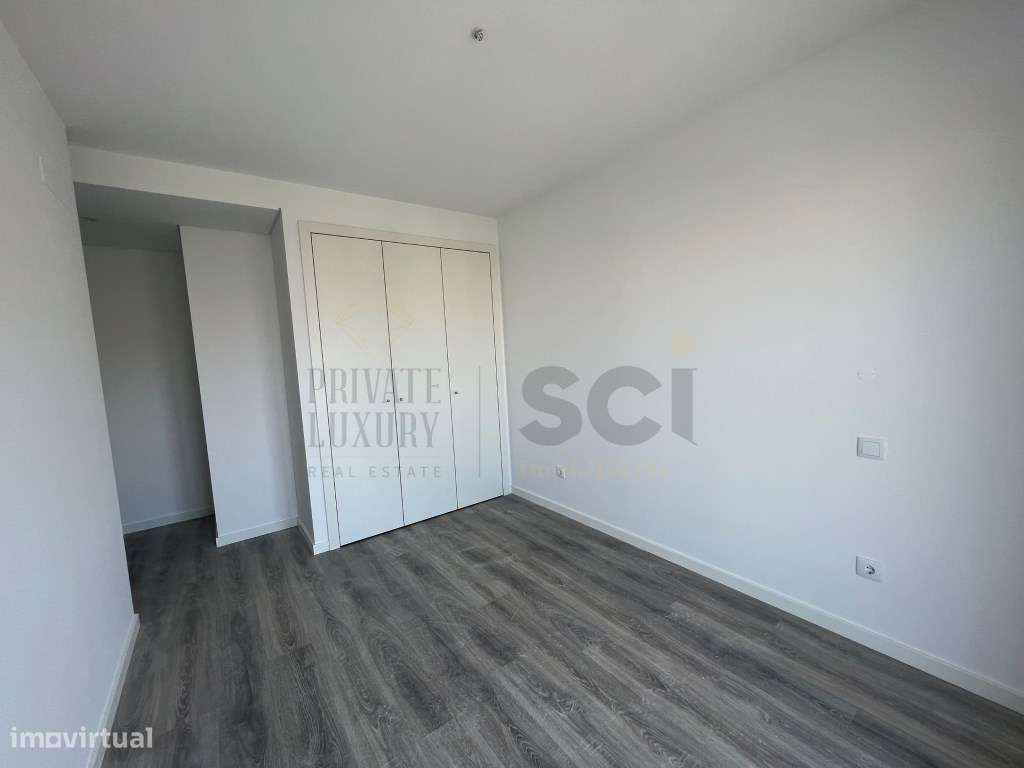 Apartamento T2 | em Santa Marta do Pinhal - Grande imagem: 4/22