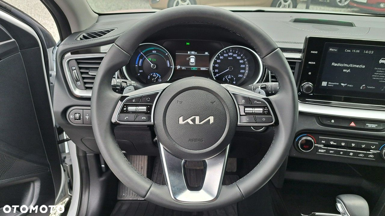 Kia XCeed - 21