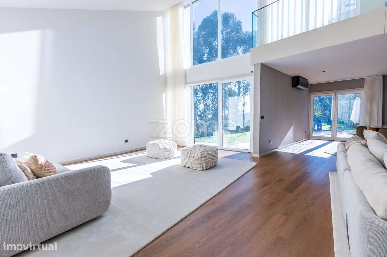 Luxo, privacidade e tecnologia - T4+1 Premium em Guimarães - Grande imagem: 2/40