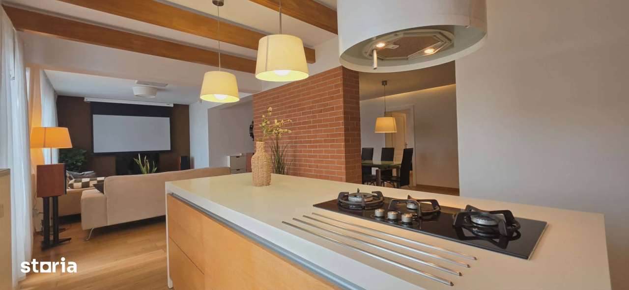 Apartament exclusivist 4 camere de vânzare, central, pietonal-6