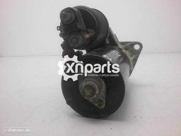 Motor de arranque Usado OPEL CORSA D (S07) 1.2 REF. 0 001 107 408 MOTOR Z12XEP - 4