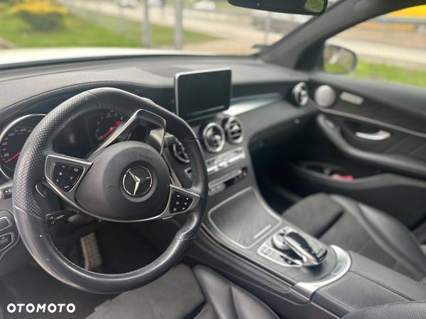 Mercedes-Benz GLC Coupe 250 4-Matic - 10