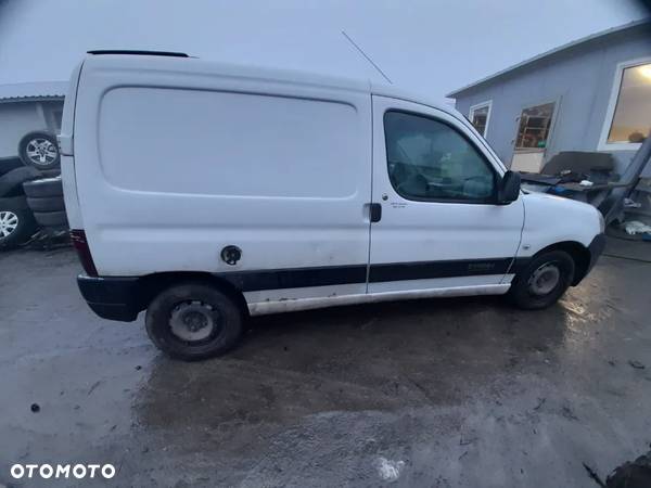 CITROEN BERLINGO I LIFT MASKA POKRYWA SILNIKA EWP - 19