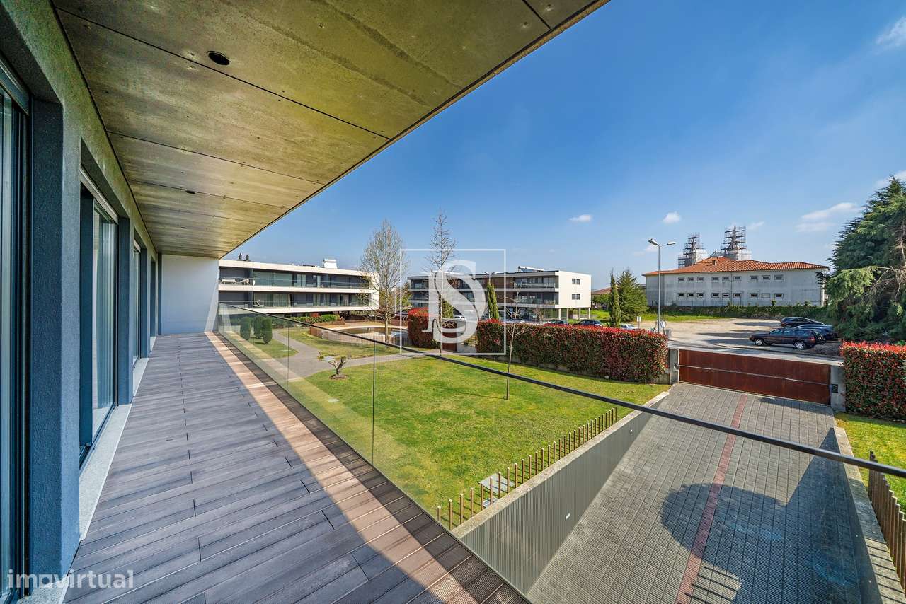 Apartamento T4 de Luxo, no Mira Rio 3, em Barcelinhos-43