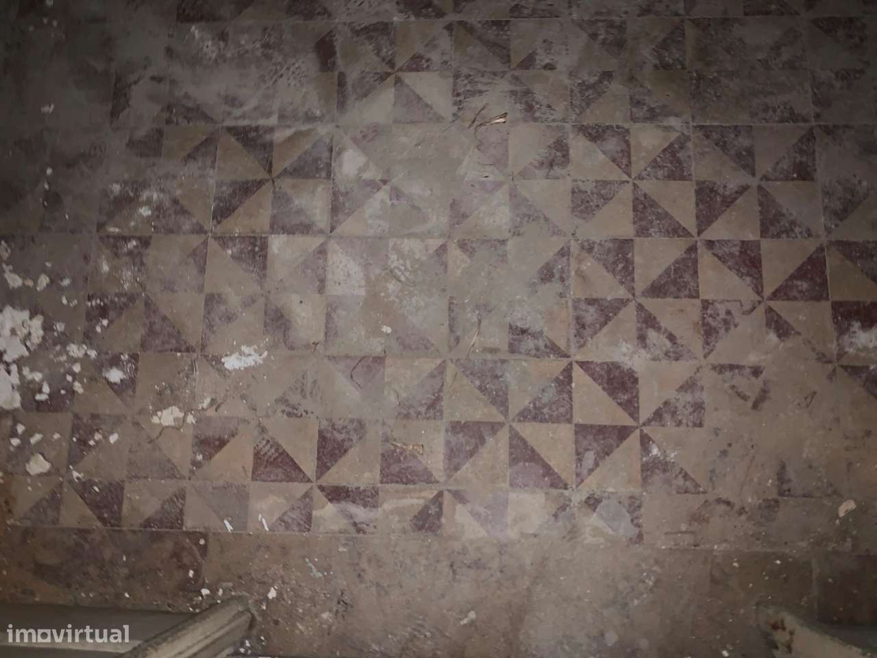 LCP1735 - Prédio em Santos para reabilitação-12