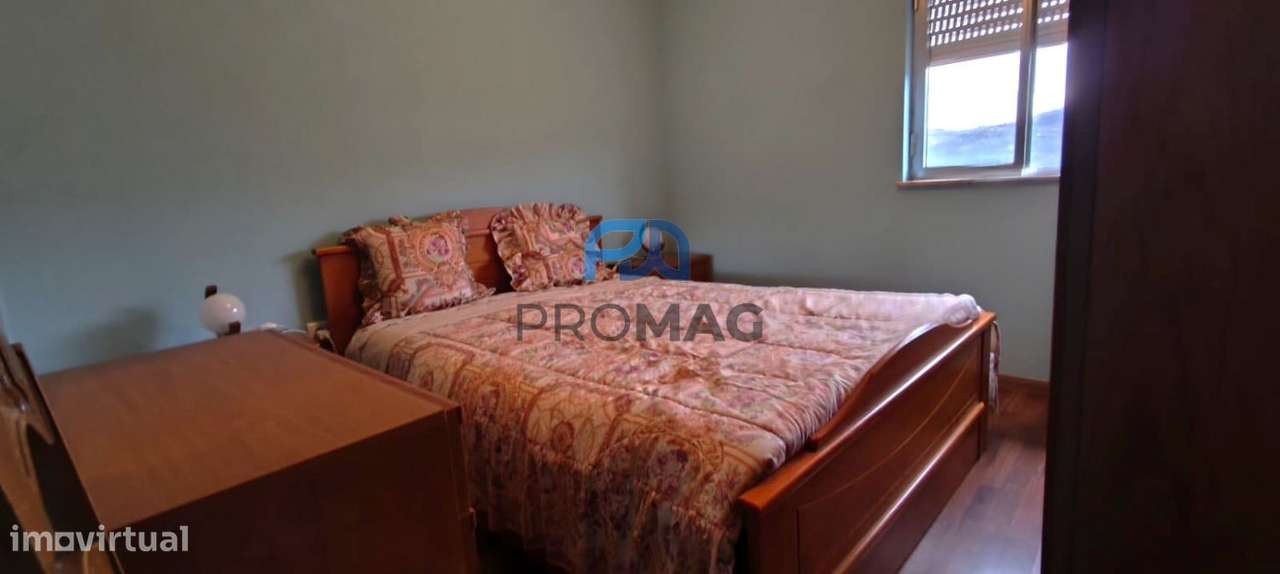 Moradia V3+1 em Anreade (Resende)-31