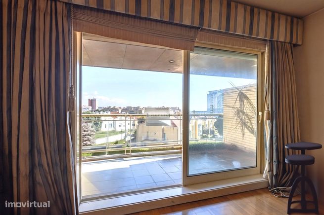 Apartamento T2 com Vistas Mar nos Pinhais da Foz-16