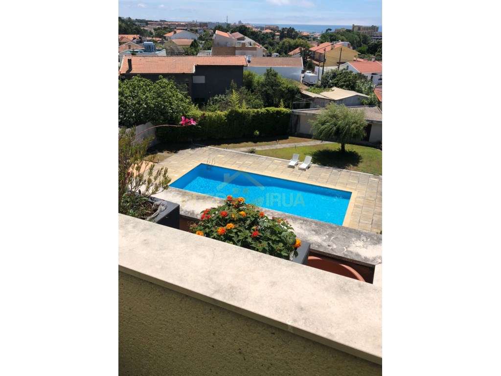 T 2 Recuado em condominio fechada piscina e ginasio com vistas de mar-21