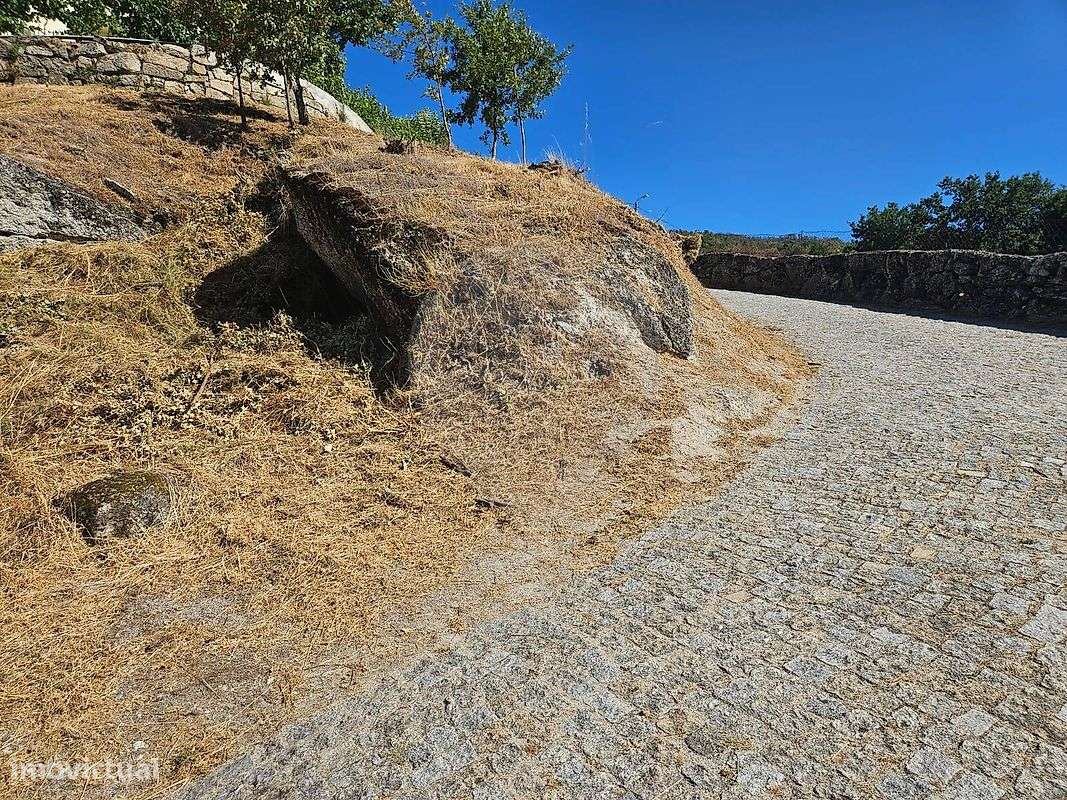 Terreno  para venda - Grande imagem: 2/8